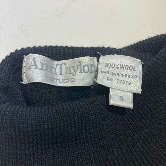 Ann Taylor Studio Vintage Wool Turtleneck Sweater Small Removable Shoulder Pads - Picture 7 of 8